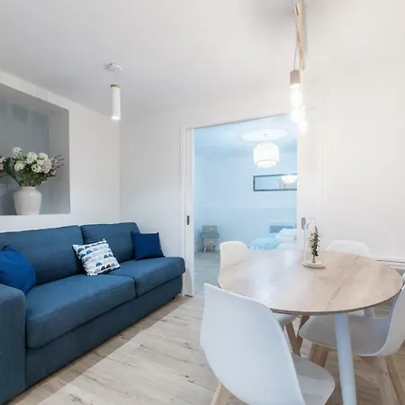 Poncelet Apartment